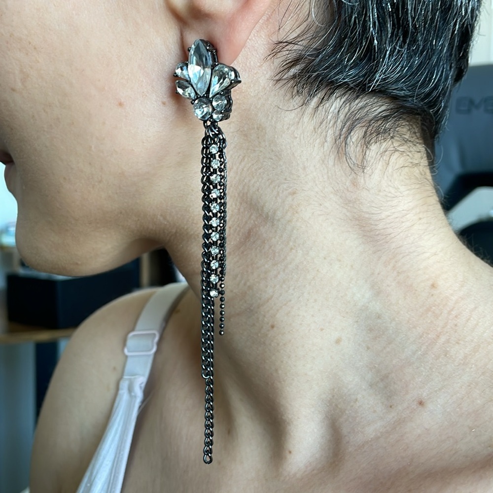 Lux Kill Fringe Earrings - Picture 3 of 10